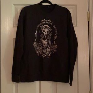 Black crewneck sweatshirt tunic